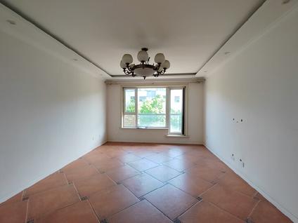 北京保利林语3室2厅134平高楼层/共4层