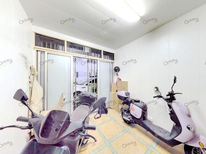 北京三官殿巷3室1厅89平低楼层/共2层