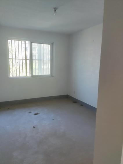 北京新泉佳苑3室2厅106.34平低楼层/共18层