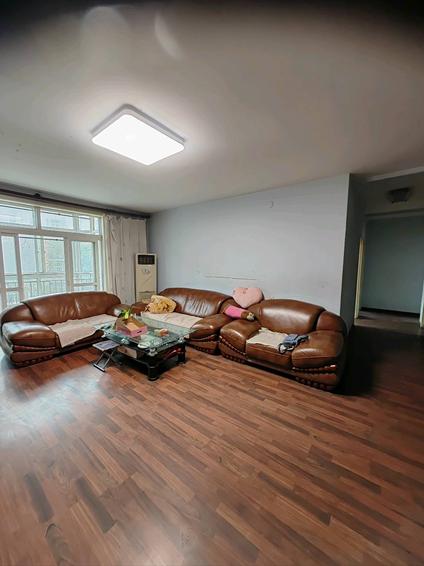 北京万泰家园4室2厅144平中楼层/共6层
