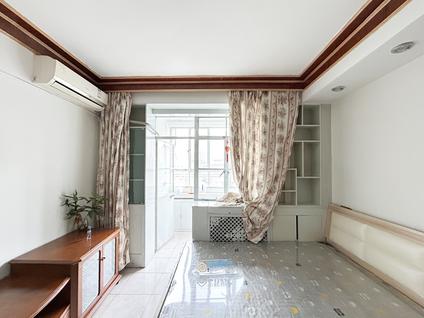 兰州建行家属院(广场南口)2室1厅55平高楼层/共8层