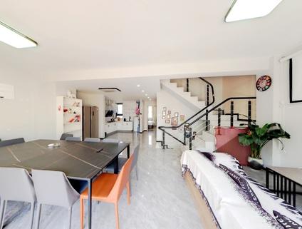 北京万科青岛小镇4室2厅148.08平低楼层/共4层