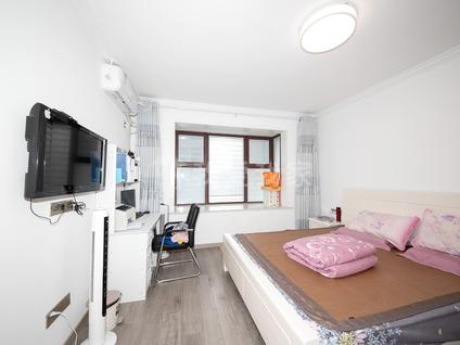 苏州中铁诺德誉园4室2厅134.49平中楼层/共27层