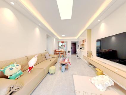 北京招商国际邮轮城3室2厅108平中楼层/共23层