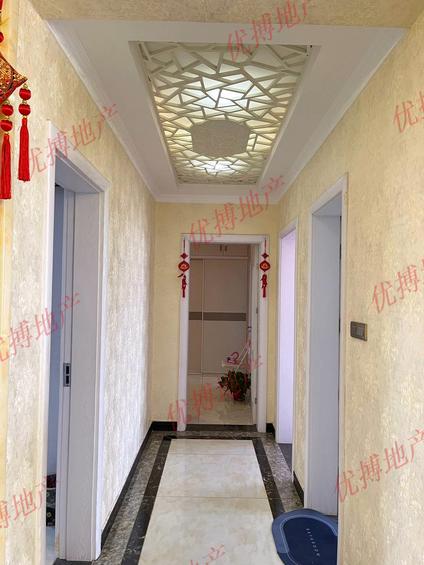 北京御苑新城3室2厅132.84平高楼层/共18层