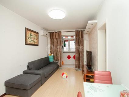 北京中山门北里2室1厅74.2平高楼层/共7层