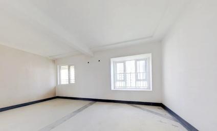 北京依云水岸3室2厅116.42平低楼层/共34层