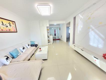 北京仁泰里3室1厅109平低楼层/共17层