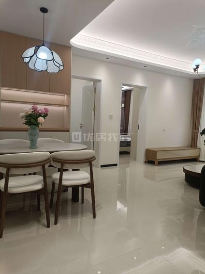 北京金山小区3室1厅87.25平中楼层/共8层