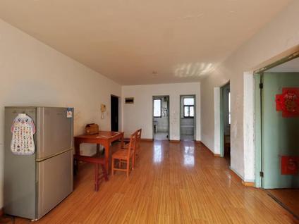 南京天景山公寓(春秀苑)2室2厅80.47平高楼层/共18层