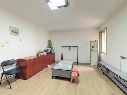 北京惠民馨苑2室1厅80平中楼层/共11层