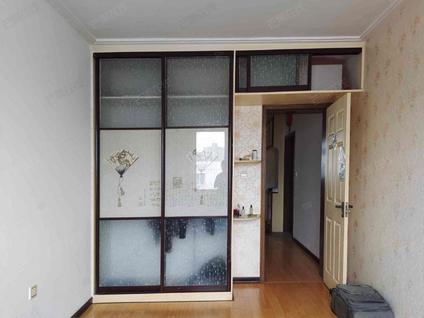 北京东湖新村1室1厅53平高楼层/共6层