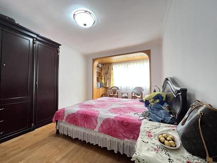 北京福林花园3室2厅122平低楼层/共6层