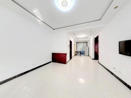 徐州绿地世纪城(一期)2室2厅82.65平低楼层/共6层