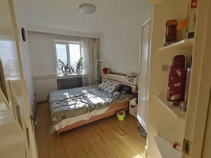 哈尔滨远大都市绿洲(一期)2室1厅82.9平中楼层/共6层