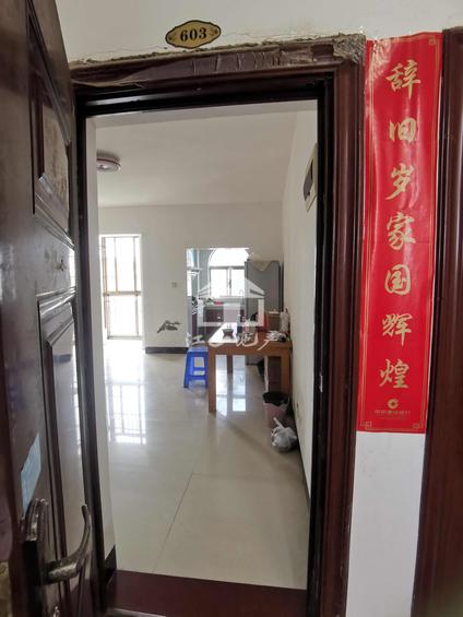 南宁林业新村4室2厅163平高楼层/共6层