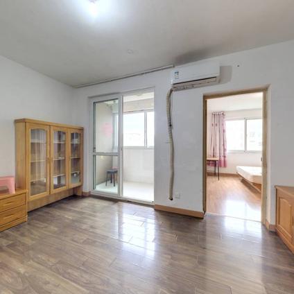 北京德铭苑1室1厅58.37平高楼层/共17层