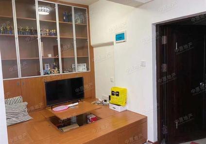 广州嘉鸿花园1室1厅33平中楼层/共12层