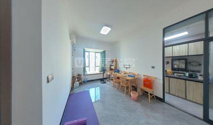 北京富林汇金尚城1室1厅51平中楼层/共33层