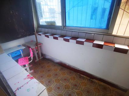 北京翰园街2室2厅63平中楼层/共6层