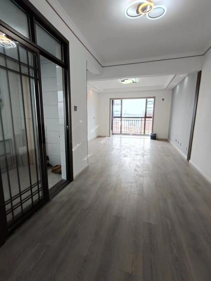 北京昆铁锦绣家园(二期)3室2厅115平高楼层/共26层