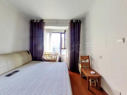 北京海悦公馆2室2厅81.65平低楼层/共24层