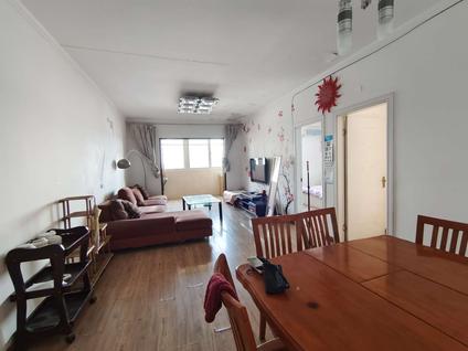 北京金地广场2室2厅94平高楼层/共28层