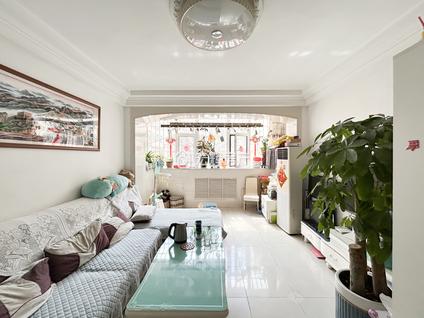 北京兰铁局康美园小区2室1厅61平低楼层/共8层