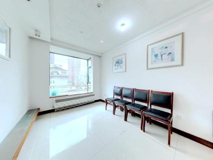 北京恒生大厦3室2厅182.97平中楼层/共30层