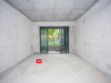 江门保利中悦花园4室2厅119.21平低楼层/共18层