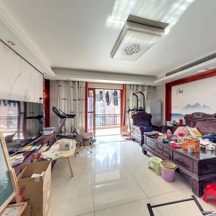 北京航都花园4室2厅136.45平中楼层/共8层