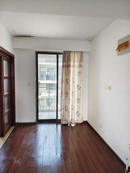 北京宜浩佳园1室2厅75平高楼层/共4层