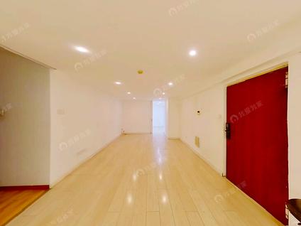 北京国英绿景公寓3室1厅143.19平低楼层/共11层