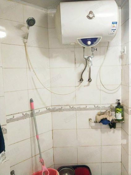 北京碧海新居1室1厅66平高楼层/共24层