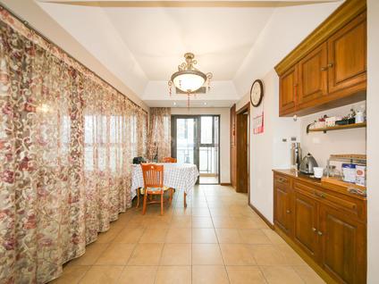 北京中海御湖熙岸(西区)3室2厅139.99平低楼层/共24层