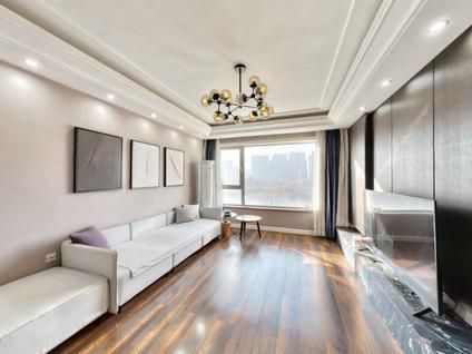 北京润景园著3室2厅147.28平低楼层/共32层