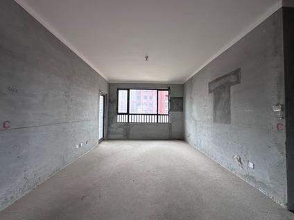 许昌万丰铂金翰宫3室2厅126平中楼层/共26层