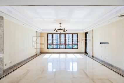 北京臻园4室2厅245平中楼层/共17层