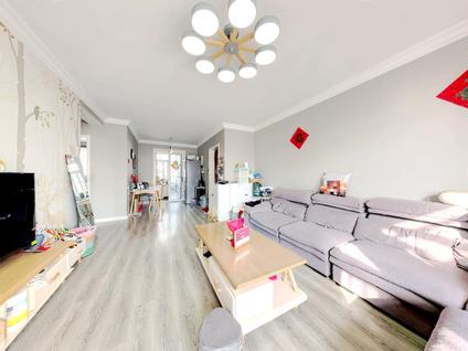 北京绿地世纪城(三期)2室2厅82.75平高楼层/共6层