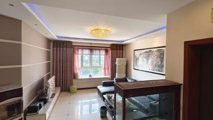 北京翠林居4室2厅124平高楼层/共6层