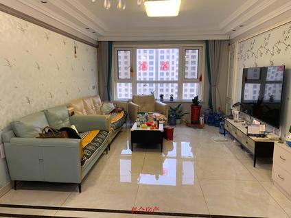 北京金域华府3室2厅136平中楼层/共18层