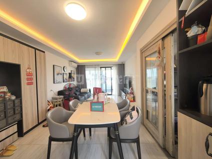 北京万科幸福城3室2厅96平中楼层/共28层