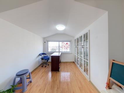 南京万欣翠园4室3厅102.35平高楼层/共6层