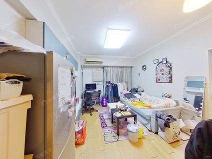 北京长城国际1室1厅53.18平低楼层/共20层