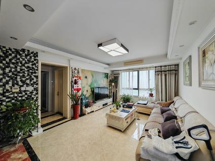 北京恒威清扬华庭3室2厅134.82平高楼层/共31层