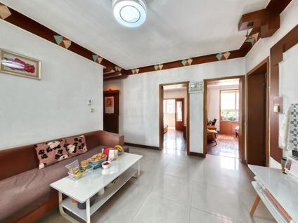 南京潭桥公寓(南园)3室2厅90.36平高楼层/共7层