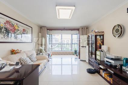 北京远洋山水(南区)3室2厅132.8平低楼层/共26层