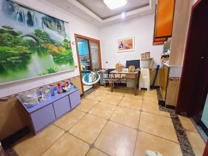 北京国能天街2室2厅66.06平高楼层