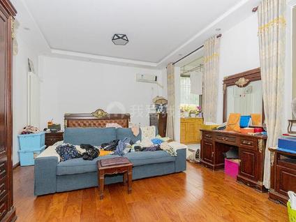 北京天通苑(北一区)4室3厅232.59平低楼层/共24层