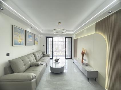 海口滨江华庭2室2厅81.75平中楼层/共31层